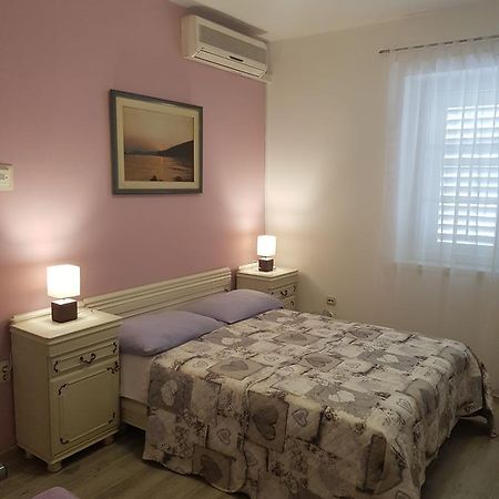 Apartments Kurtic Makarska Exteriör bild